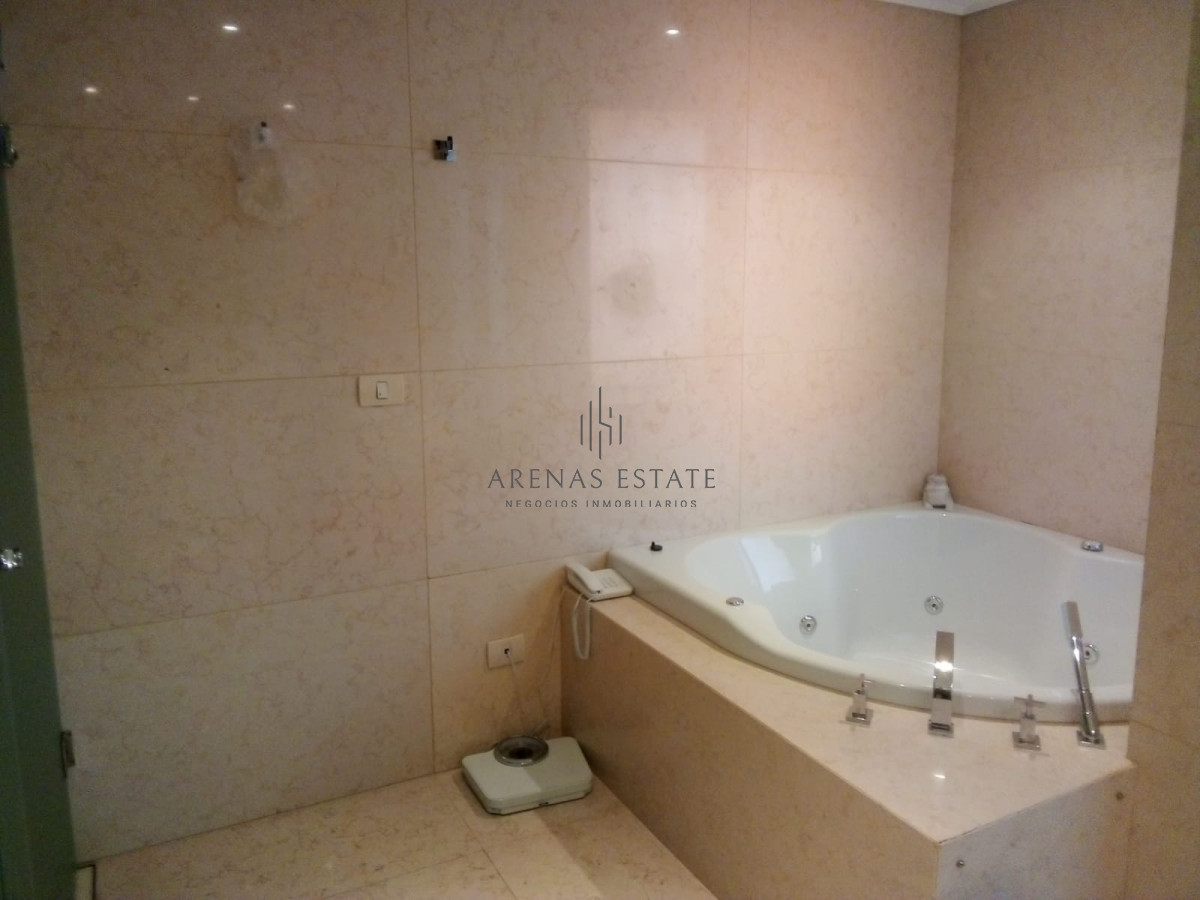 Apartamento ID.2983 - Esplendido departamento en venta ubicado en Quay panorama al mar.