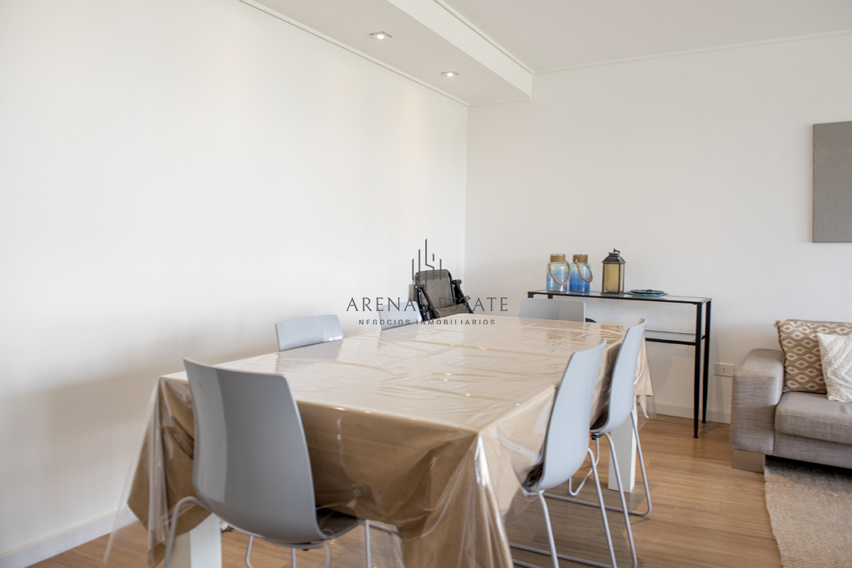 Apartamento ID.4040 - Vende apartamento en Alexander Boulevard de 2 dormitorios.