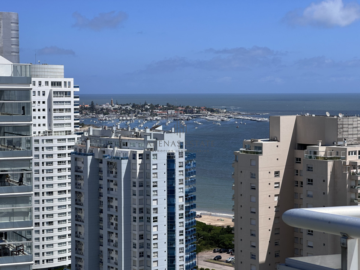 Apartamento ID.3489 - Vende Apartamento de 3 dormitorios en Sunrise Tower, Punta del Este 
