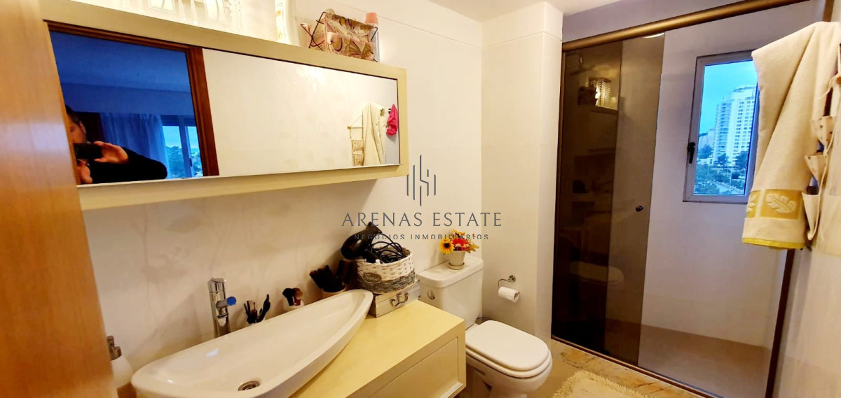 Apartamento ID.2884 - Apartamento en Venta de 3 dormitorios en Roosevelt , Punta del este 