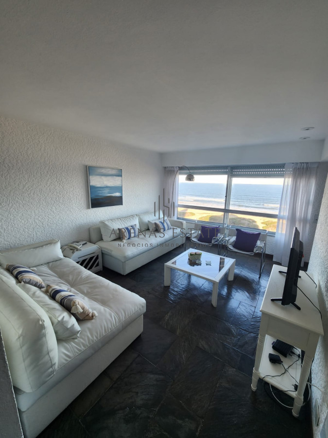 Apartamento ID.1392 - Departamento de 1 dormitorio con excelente vista. 