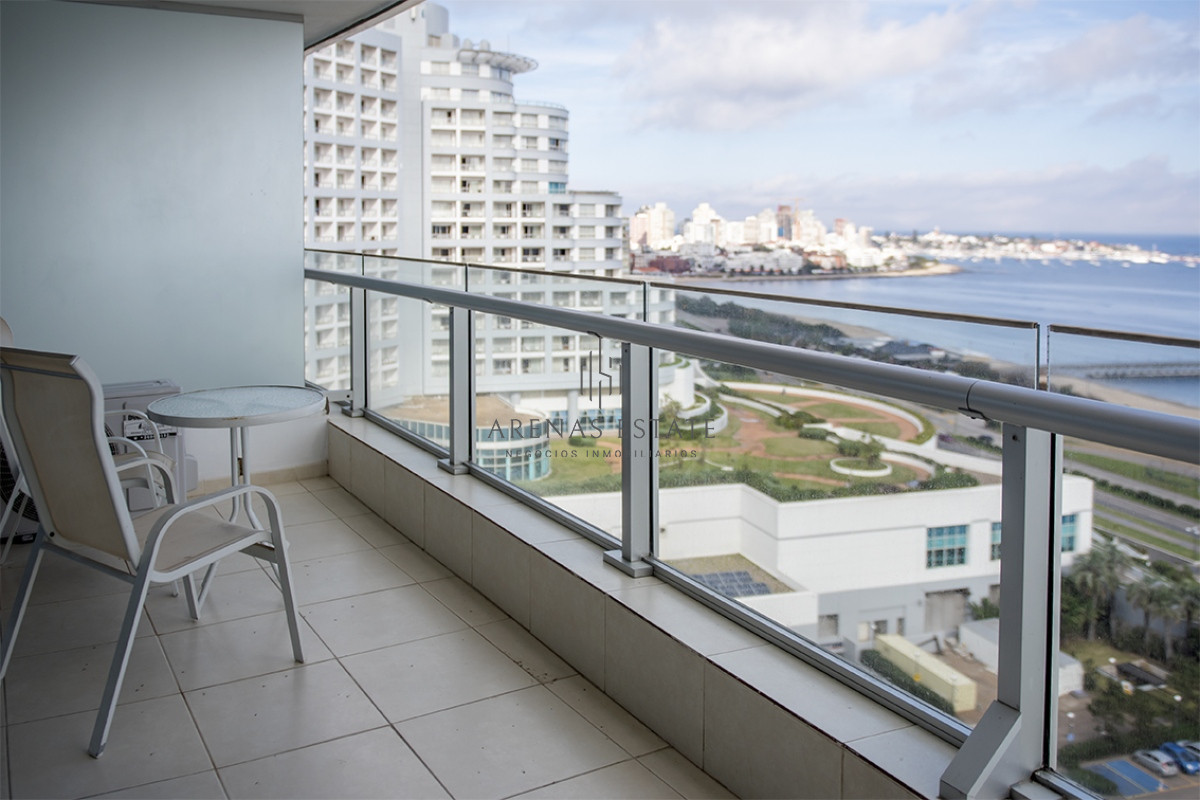 Apartamento ID.2822 - Apartamento de 2 dormitorios en Venta en Playa Mansa , Punta del este 