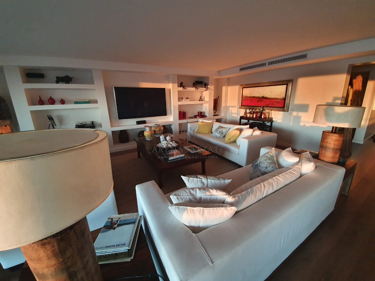 Apartamento ID.2983 - Esplendido departamento en venta ubicado en Quay panorama al mar.