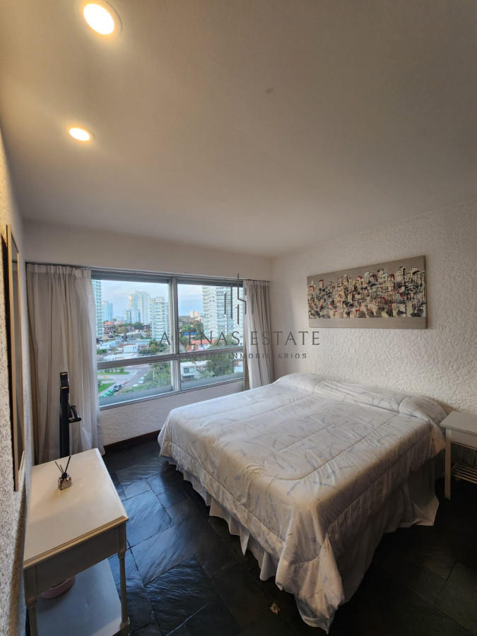Apartamento ID.1391 - Oportunidad en Torre del plata II, Playa brava, 1 dormitorio en venta