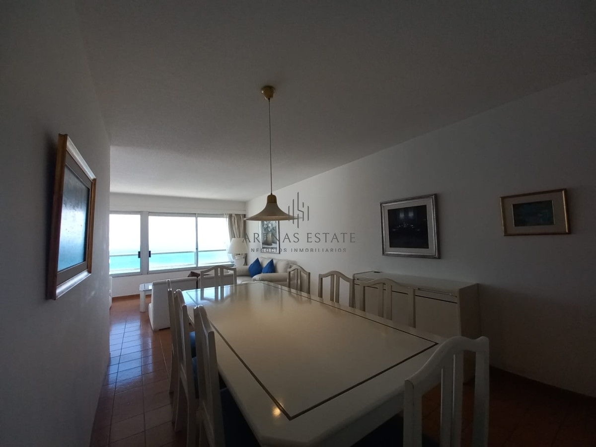 Apartamento ID.2535 - Complejo Lincoln center , Apartamento sobre playa mansa en venta