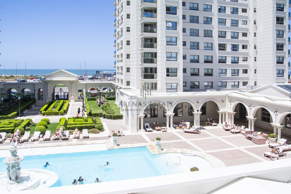 Apartamento ID.3686 - Departamento en venta con amplios dormitorios. Torre Imperiale.