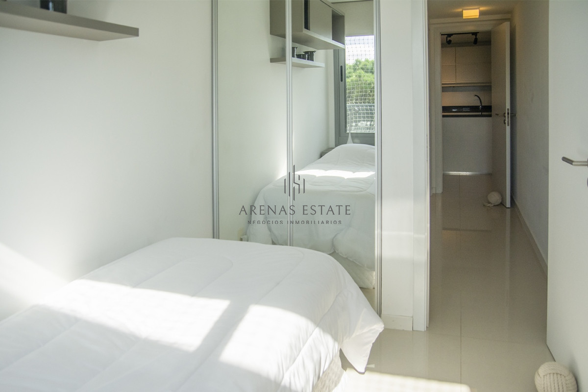 Apartamento ID.2521 - Apartamento en venta en Torre esmeralda de 3 dormitorios , en Punta del Este