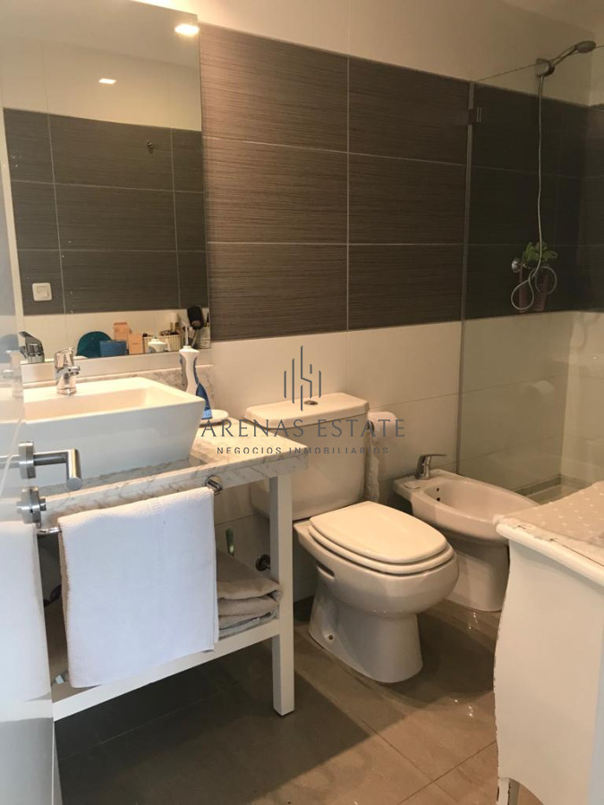 Apartamento ID.2961 - Apartamento en venta de 2 dormitorios en Punta Del Este
