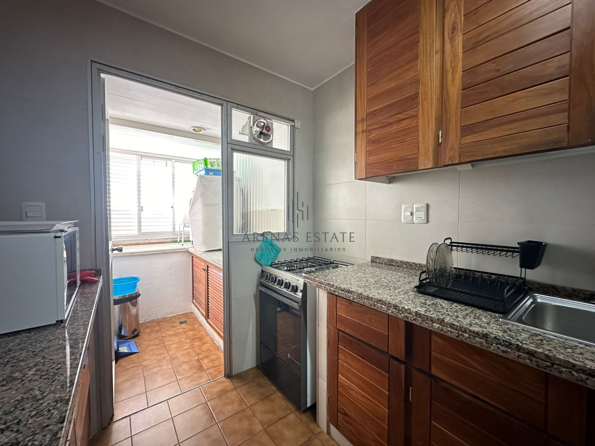 Apartamento ID.3791 - Vende apartamento de 3 dormitorios en Torre Gattas, Punta del Este 