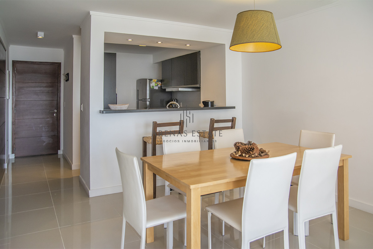 Apartamento ID.2528 - Excelente departamento en venta, 3 dormitroios. Punta del Este