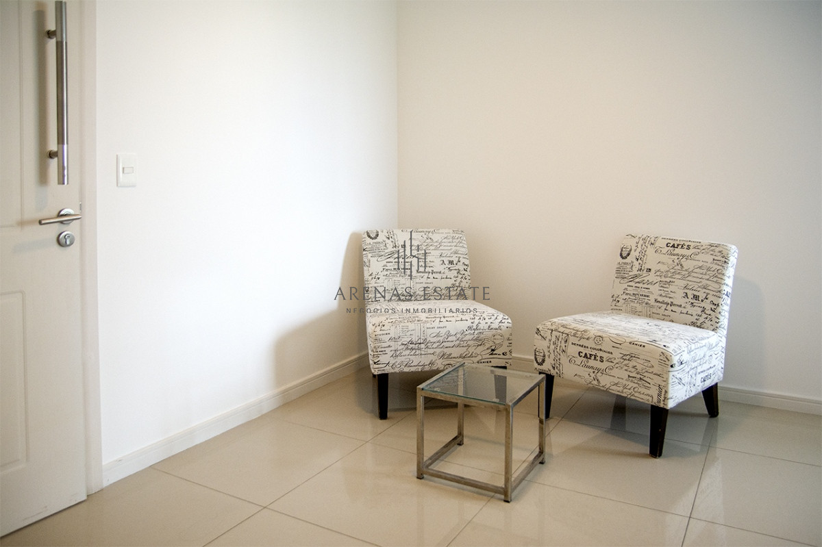 Apartamento ID.2260 - Apartamento en venta de dos dormitorios en Punta del Este 
