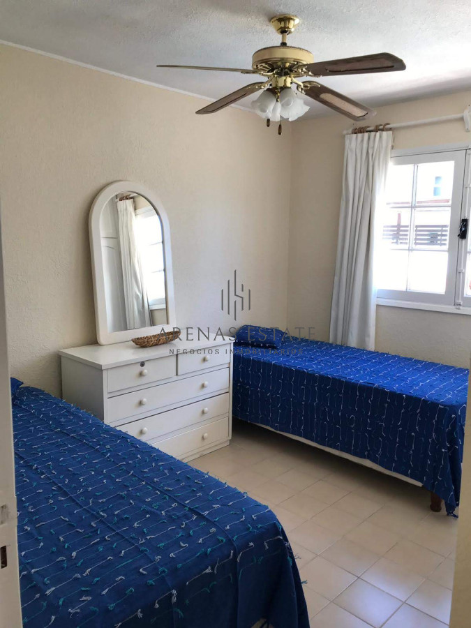 Apartamento ID.4194 - Apartamento en venta en Peninsula, Punta del Este 