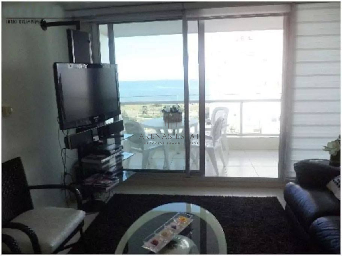 Apartamento ID.3157 - Departamento en venta en Seasons Tower, a metros del mar.