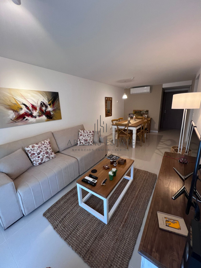 Apartamento ID.2474 - Apartamento de 1 dormitorio en Playa Brava, Punta del Este 