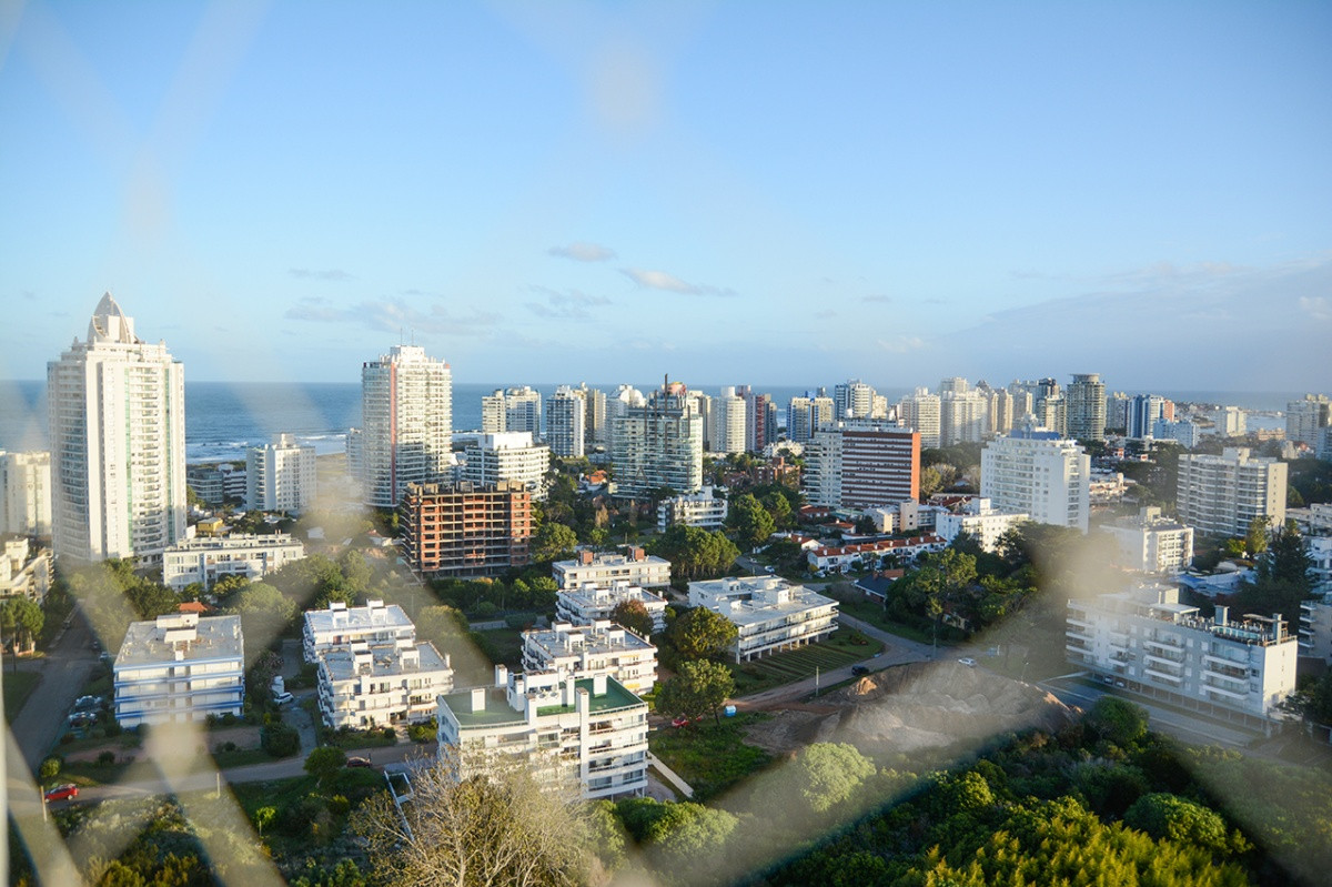 Apartamento ID.2128 - Apartamento de 2 dormitorios en Roosevelt - Punta del Este