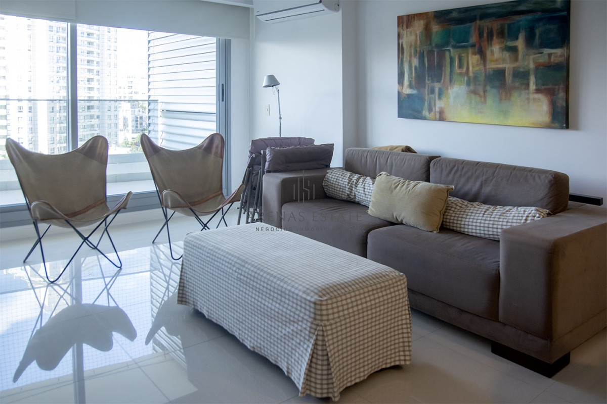 Apartamento ID.2521 - Apartamento en venta en Torre esmeralda de 3 dormitorios , en Punta del Este