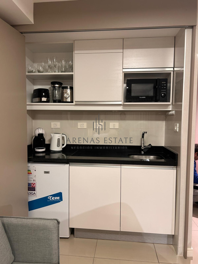 Apartamento ID.2594 - Monoambiente en Paseo de los Pocitos - A 2 cuadras de la Rambla