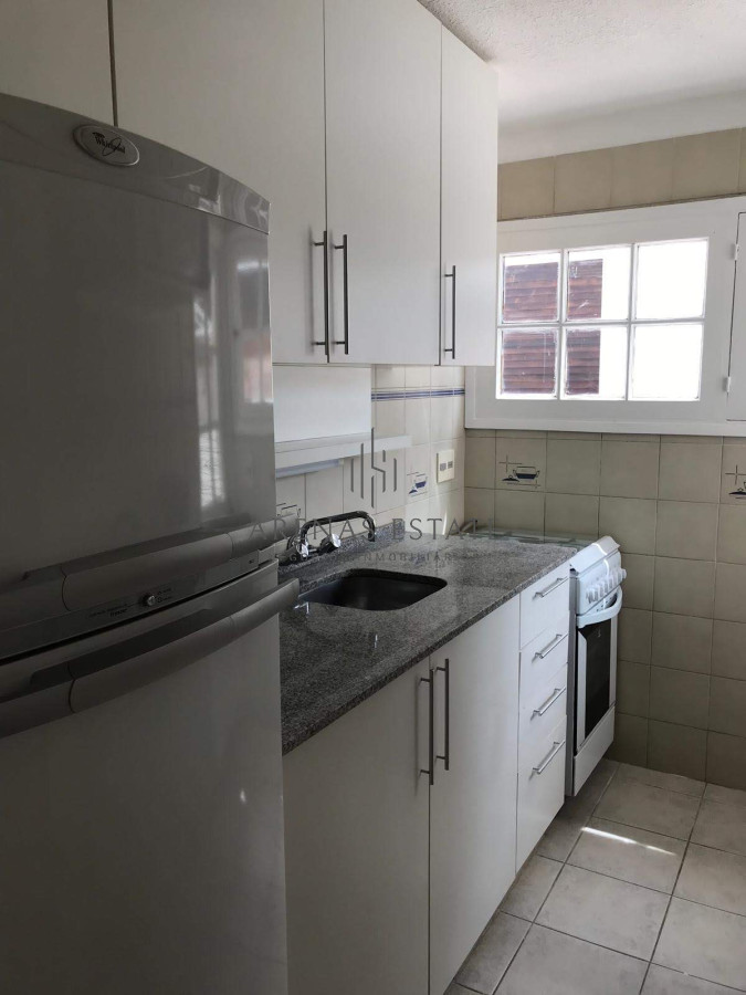 Apartamento ID.4194 - Apartamento en venta en Peninsula, Punta del Este 