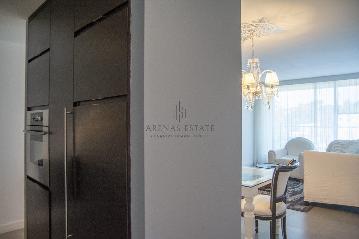 Apartamento ID.1857 - Departamento en venta de 2 dormitorios, proximo al Shopping. 