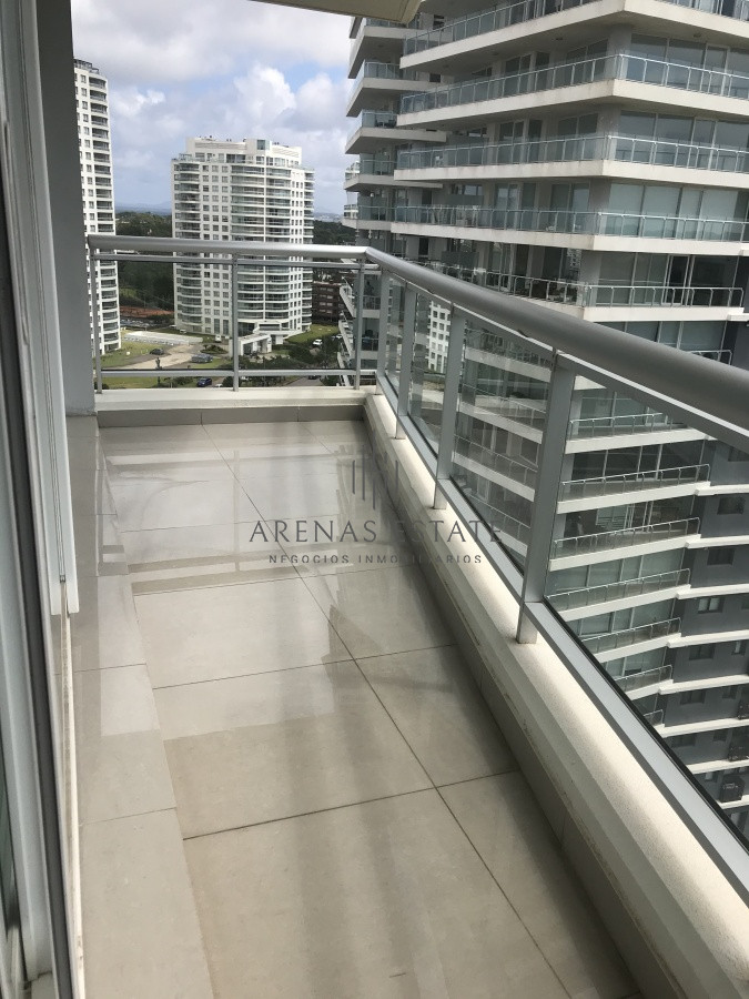 Apartamento ID.2496 - Apartamento en venta de 1 dormitorio En Punta Del Este 