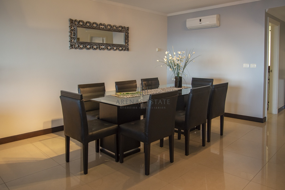 Apartamento ID.3476 - Departamento en venta frente al mar. Torre Lobos, Playa Brava, 3 dormitorios.