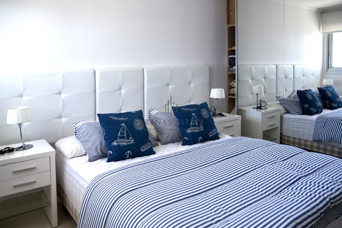 Apartamento ID.2408 - MIAMI BOULEVARD, PUNTA DEL ESTE, PLAYA MANSA, DOS DORMITORIOS , PRIMERAS PARADAS 