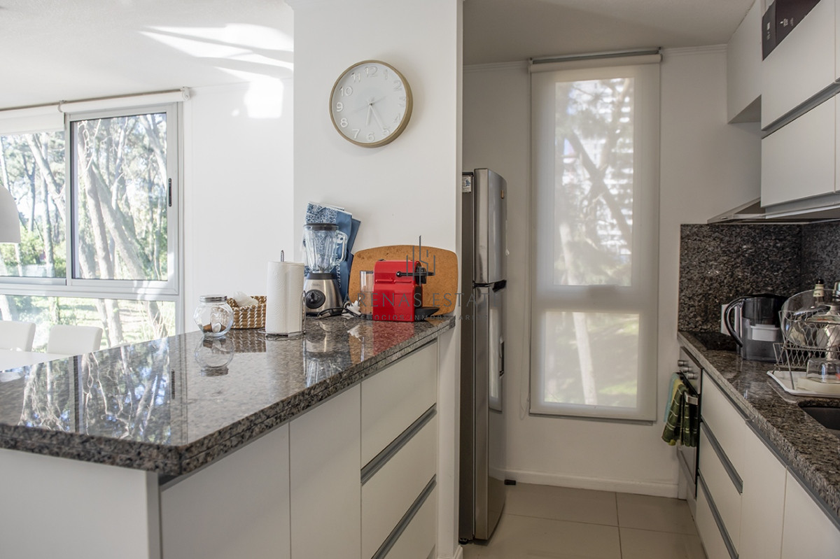Apartamento ID.2561 - Apartamento en venta en Avenue Roosevelt, 2 dormitorios, bajos gastos comunes 