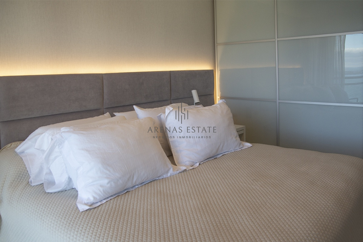 Apartamento ID.2146 - Oportunidad en playa mansa, finamente decorado. Sunrise Tower