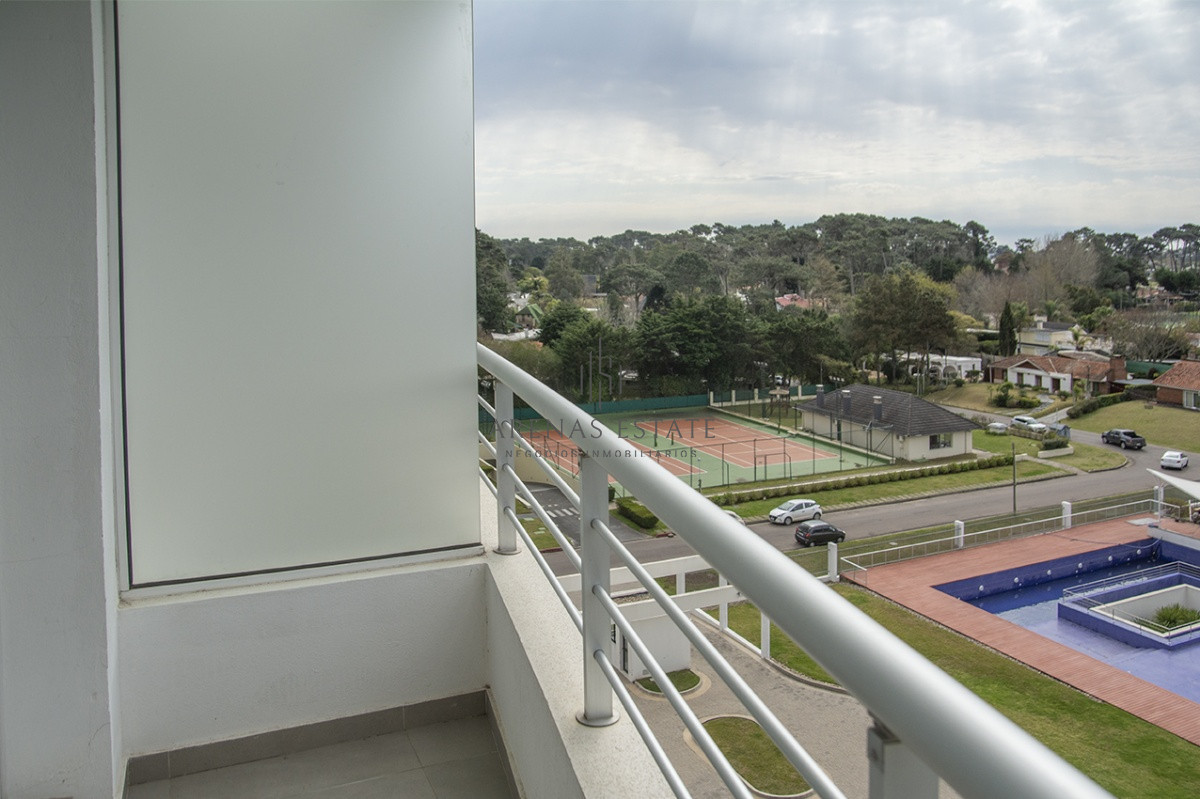 Apartamento ID.1027 - Departamento de 2 dormitorios en venta, Punta del Este