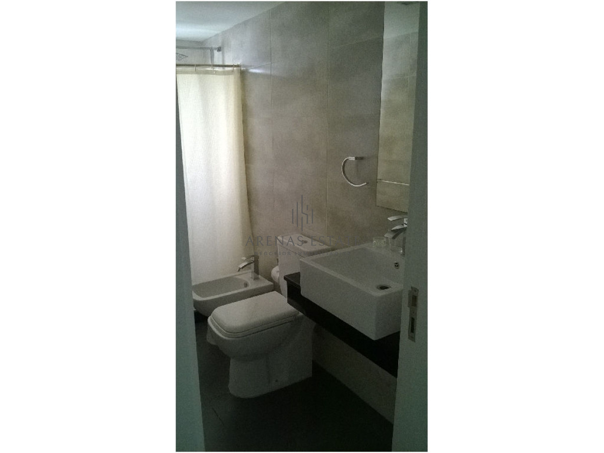 Apartamento ID.1020 - Apartamento de 2 dormitorios en La Península, Punta del Este