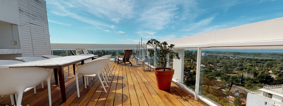 Apartamento ID.2047 - Penthouse de 3 dormitorios en venta en Torre Yoo
