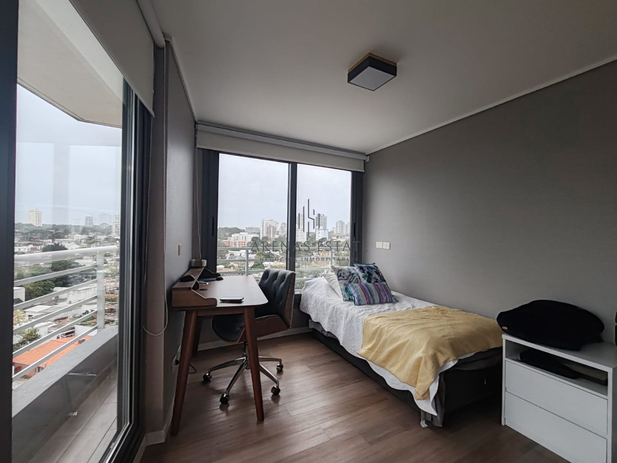 Apartamento ID.4033 - Alquila apartamento de 2 dormitorios en Mansa, a metros del mar.