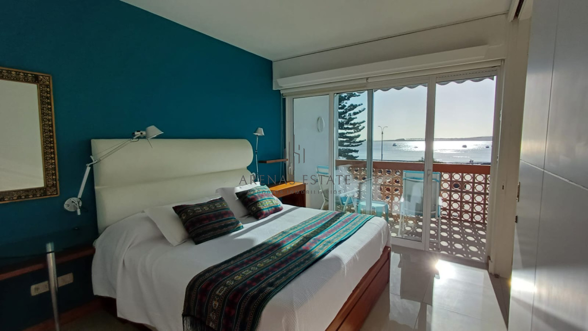 Apartamento ID.2280 - Espectacular departamento de 1 dormitorio recilado en venta frente al mar