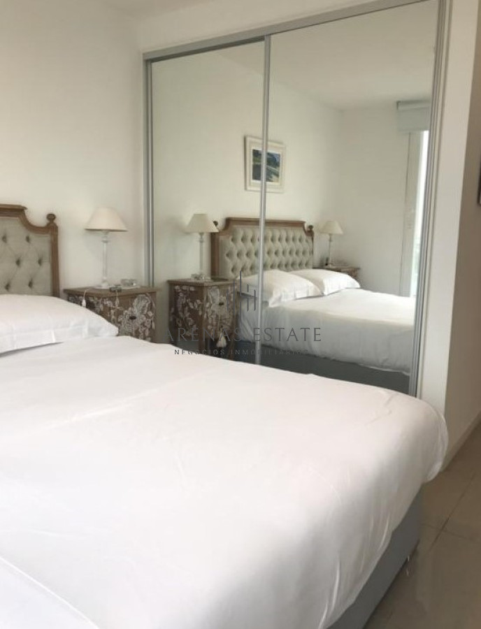 Apartamento ID.2961 - Apartamento en venta de 2 dormitorios en Punta Del Este