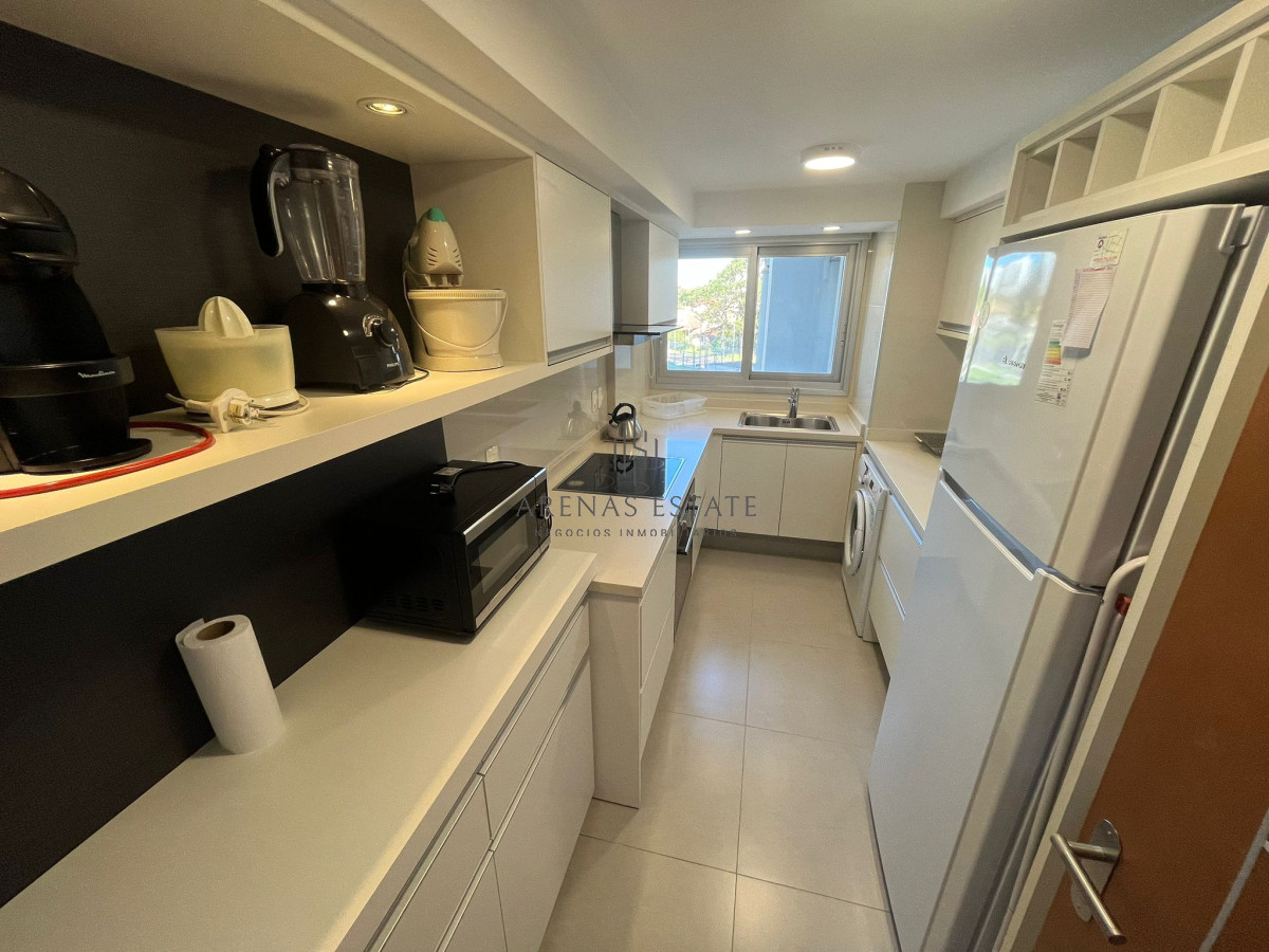 Apartamento ID.2193 - Apartamento en venta de  2 dormitorios en Punta Del Este - Miami Boulevard