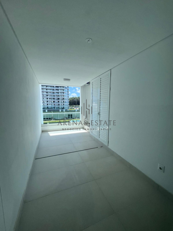 Apartamento ID.4210 - Vistas panoramicas de Playa Brava, Departamento de 3 dormitorios en venta. Torre Le Parc