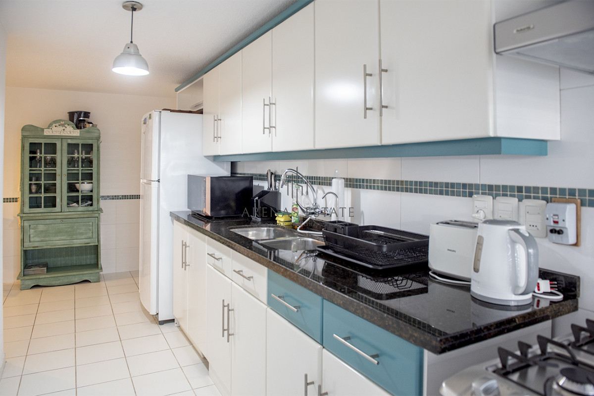 Apartamento ID.3554 - Vende apartamento de 3 dormitorios en Mansa, Punta del Este.