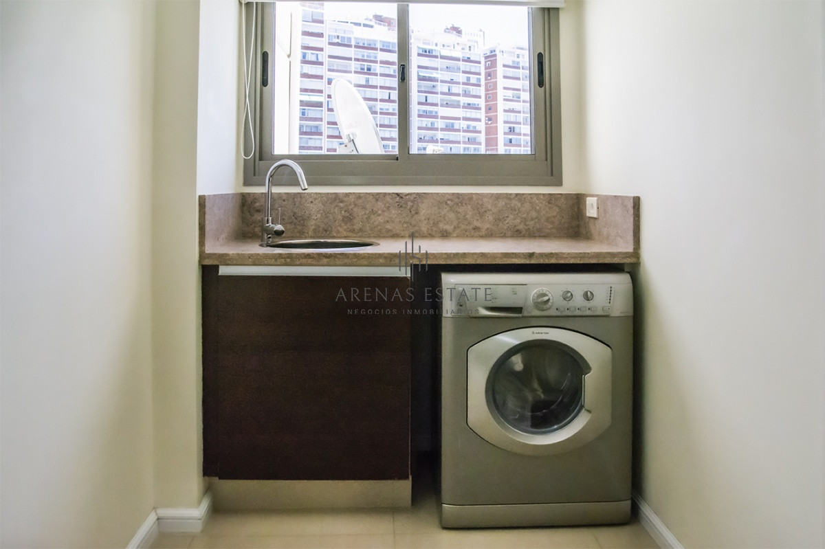 Apartamento ID.3686 - Departamento en venta con amplios dormitorios. Torre Imperiale.