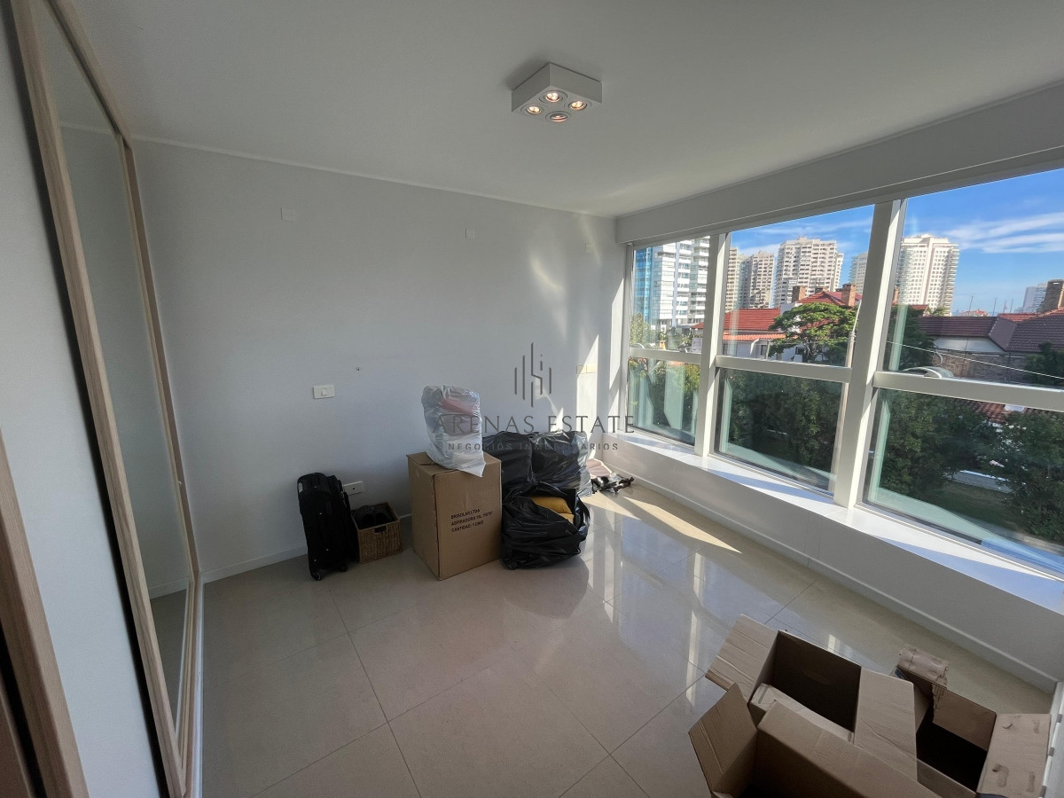 Apartamento ID.4041 - Alexander Collection Oportunidad a mts del mar