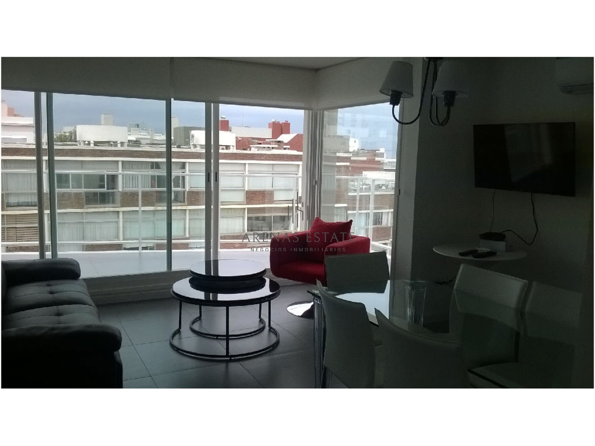 Apartamento ID.1020 - Apartamento de 2 dormitorios en La Península, Punta del Este