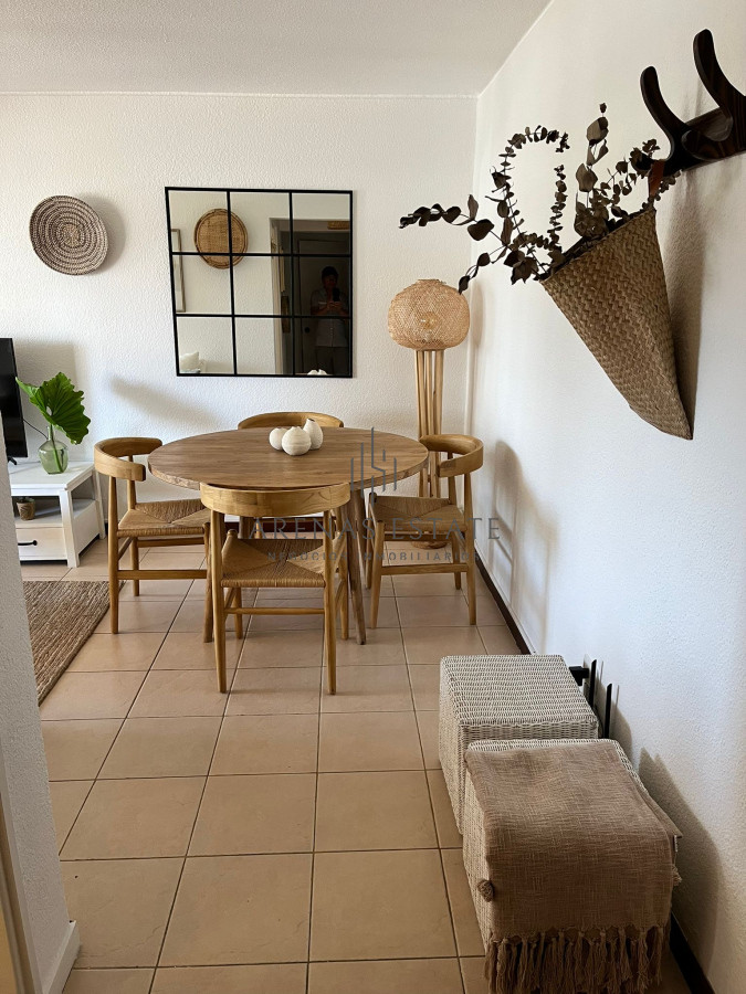 Apartamento ID.3382 - Vende apartamento de 1 dormitorio con parrillero, Punta del Este