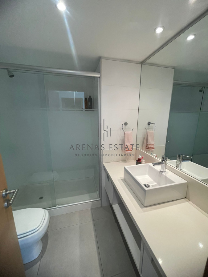 Apartamento ID.3871 - Departamento de 2 dormitorios en venta en Torre Bellagio