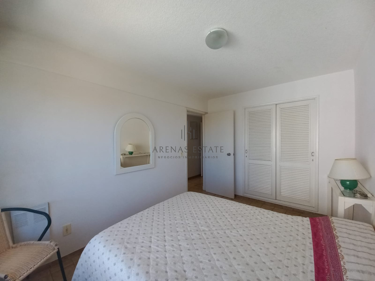 Apartamento ID.2535 - Complejo Lincoln center , Apartamento sobre playa mansa en venta