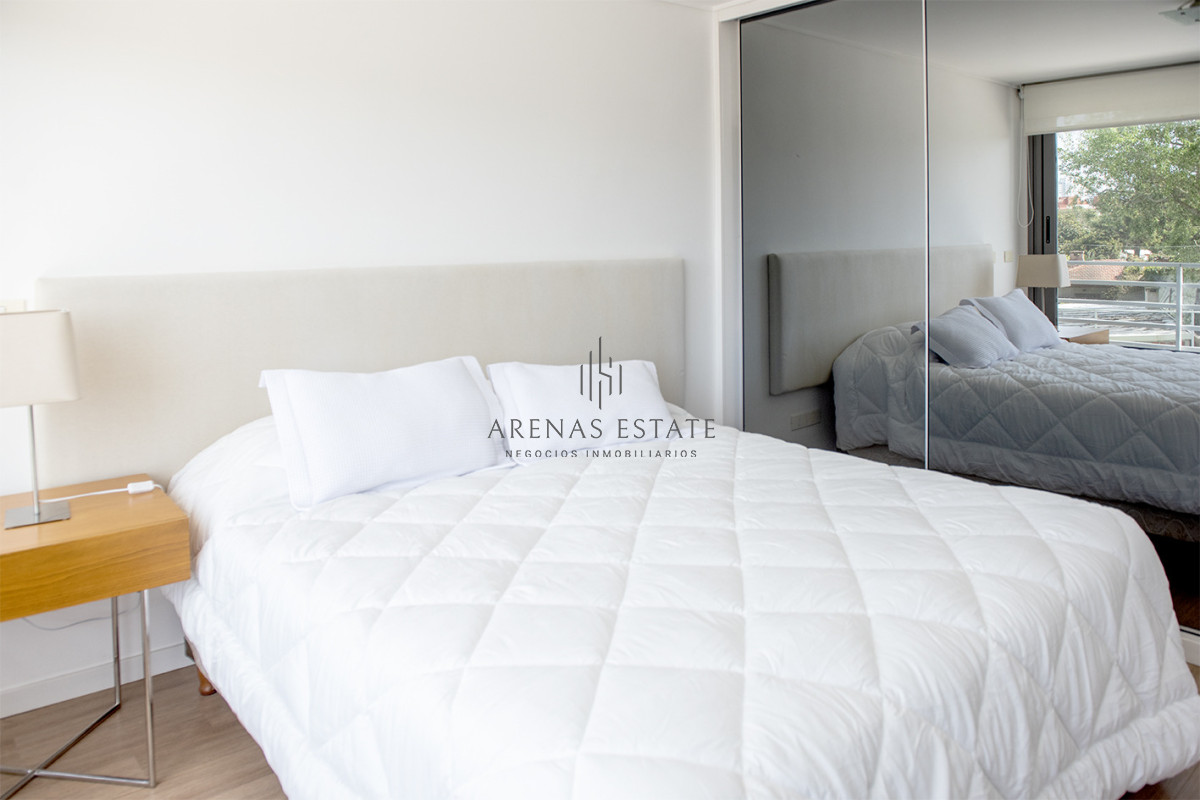 Apartamento ID.4040 - Vende apartamento en Alexander Boulevard de 2 dormitorios.