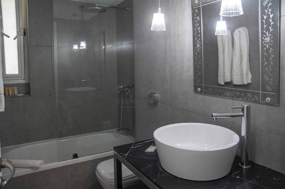 Apartamento ID.1857 - Departamento en venta de 2 dormitorios, proximo al Shopping. 
