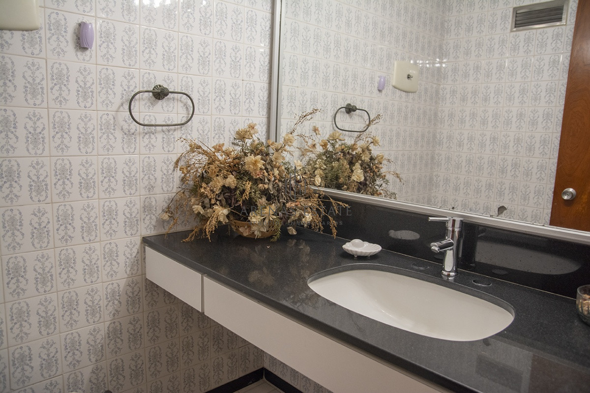 Apartamento ID.3920 - Hermoso Departamento en venta de 3 dormitorios. Torre Tiburon. Playa Brava.