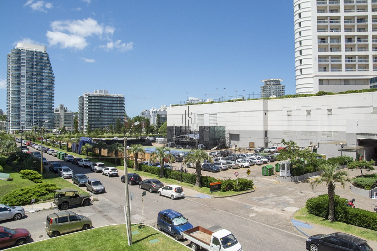 Apartamento ID.2622 - Apartamento de 1 dormitorio, en Mansa, Punta Del Este 