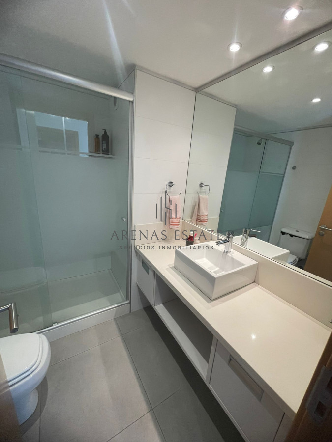 Apartamento ID.3871 - Departamento de 2 dormitorios en venta en Torre Bellagio