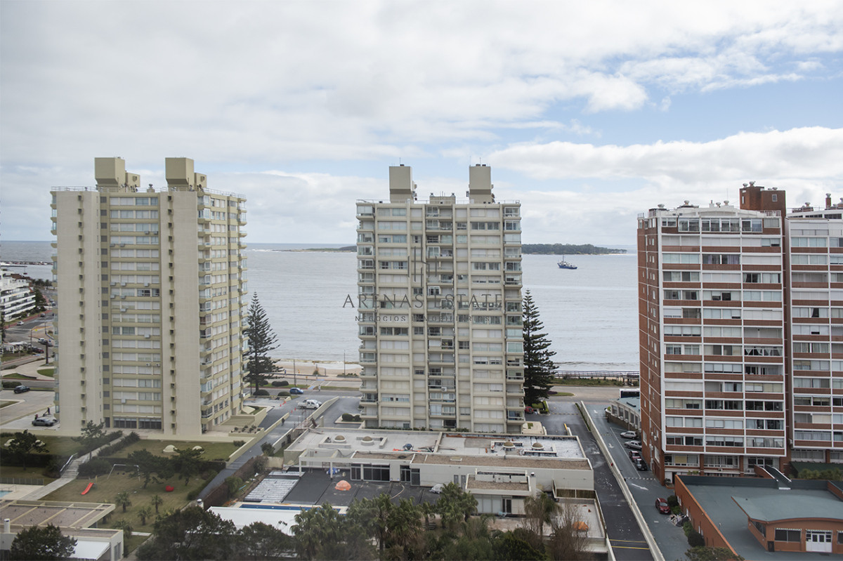 Apartamento ID.3377 - Increíble apartamento excelente vista al mar. Torre Imperiale.
