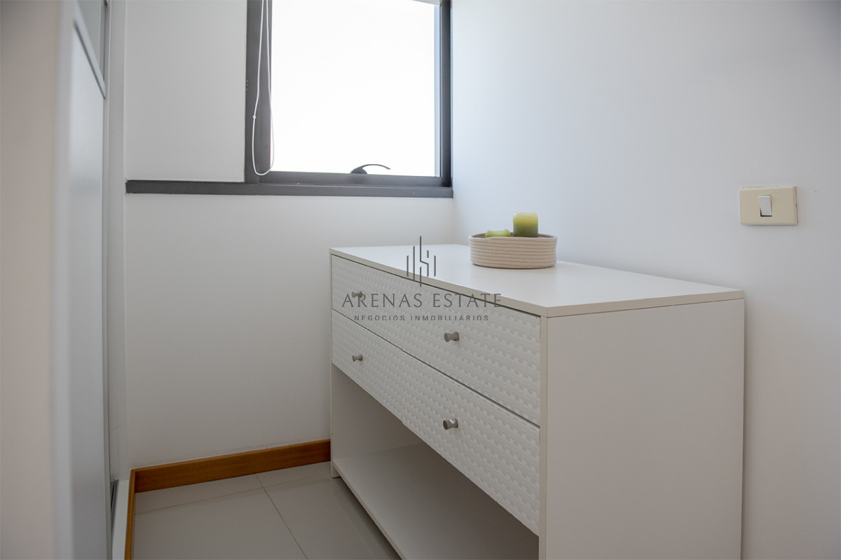 Apartamento ID.2052 - Penthouse frente al mar en venta en Blue Bird, 3 dormitorios en suite. Punta del este